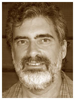 Mark Dubois portrait. Framing and carpentry craftsman